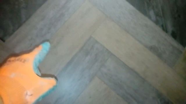 Как я начал вкладывать плитку в ёлочку смотреть онлайн