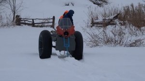 Мой снегоход на пневматиках.