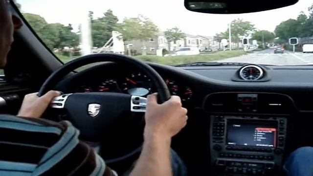 Porsche Carrera 4 смотреть онлайн