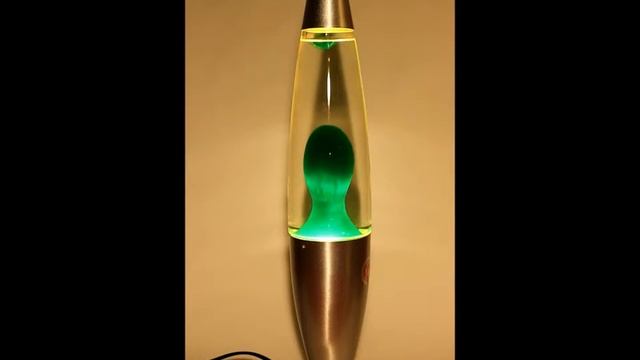 Лава лампа 48см Зелёная Прозрачная смотреть онлайн