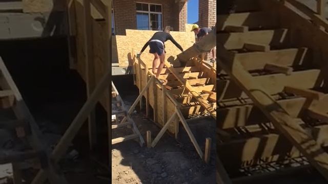 Заливаем крыльцо для дома смотреть онлайн