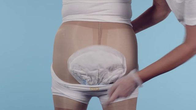 Instructions for how to apply TENA Comfort on a user standing up смотреть онлайн