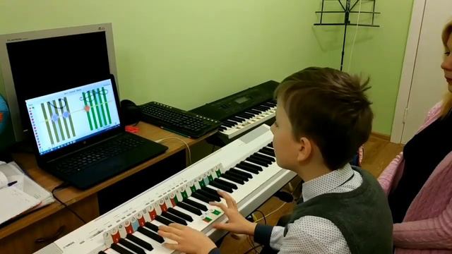 Soft Mozart Recital 2019-2020: Егор (особенный ребёнок), 10 лет Горячие булочки 2 руки смотреть онлайн