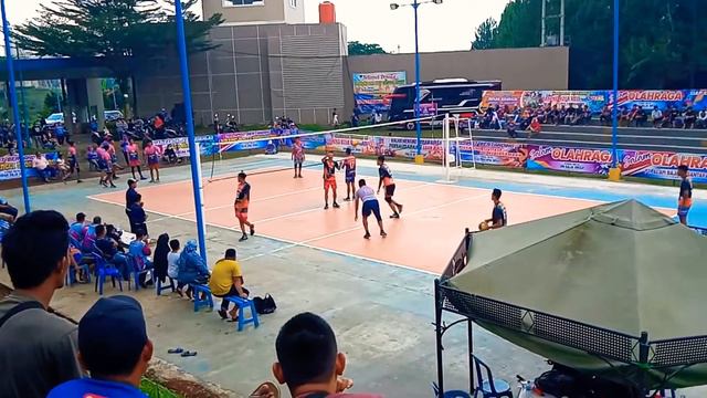 warming up muza adang cacing dkk di lapangan bola volly gaspoll icakan смотреть онлайн