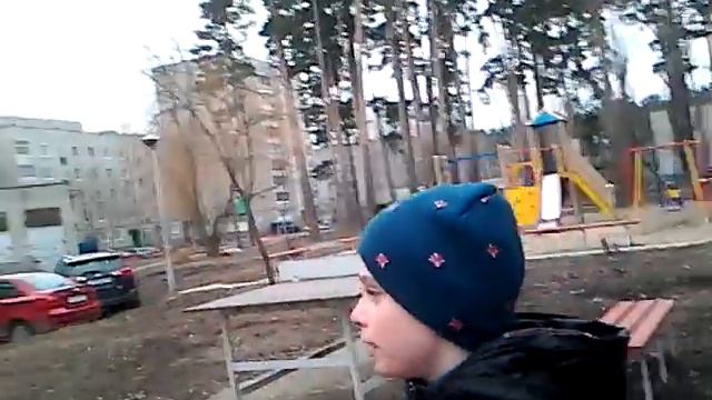 Как прилепить жвачку к незнакомой девки смотреть онлайн
