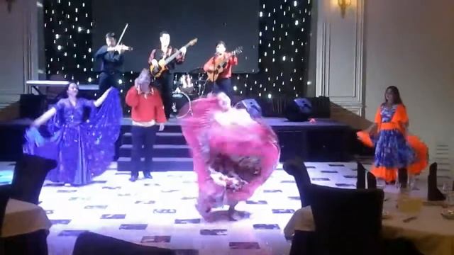 Цыганский ансамбль ,, Очи черные ,, в Алматы смотреть онлайн