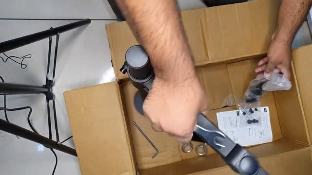 Rife Single Fully Adjustable LCD Monitor Desk Mount смотреть онлайн
