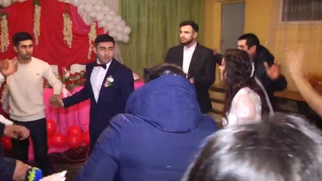 Красивая пара Амиль и Лейла. Часть 1 азербайджанская свадьба смотреть онлайн