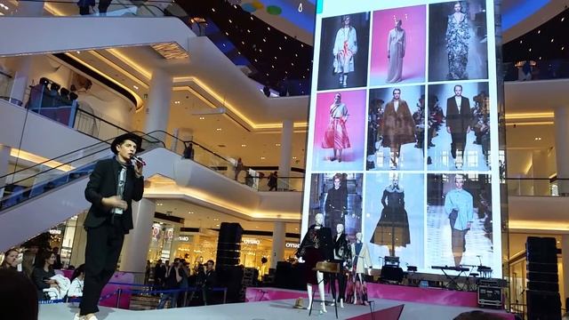 Влад Лисовец (ТЦ Ривьера) смотреть онлайн