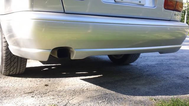 1998 Volvo S70 T5 Exhaust Sound