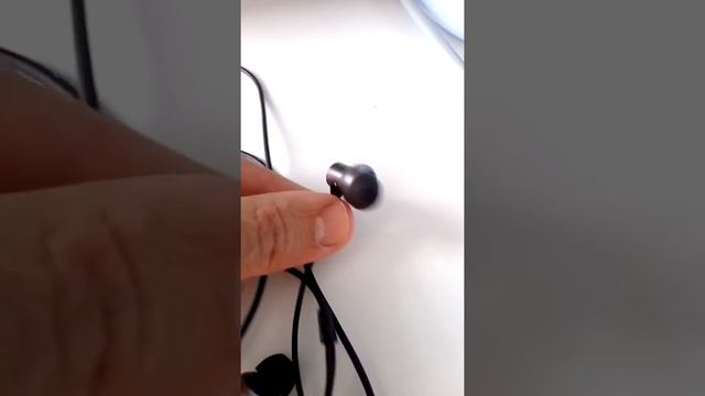Original Xiaomi In-ear Hybrid Earphones Pro смотреть онлайн