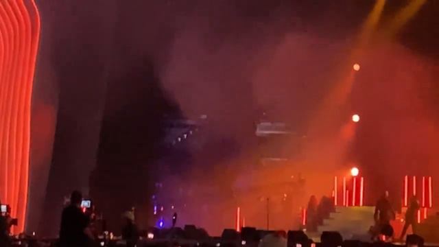 Christina Aguilera Keep It High For Dubai Expo 2020 Final Celebration