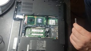 апгрейд ноутбука dell 1525 за 2.5$ с aliexpress  проц t7500 core2duo.