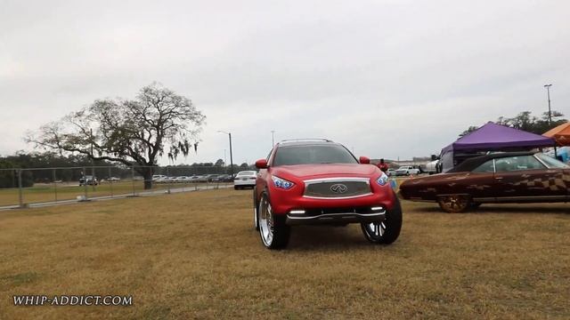 WhipAddict: Satin Red Infiniti QX70 on Amani Forged Quando 32s смотреть онлайн