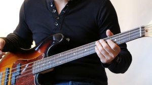 Как играть на бас гитаре Мой характер - Король и шут  ( видеоурок Guitar riffs) + табы