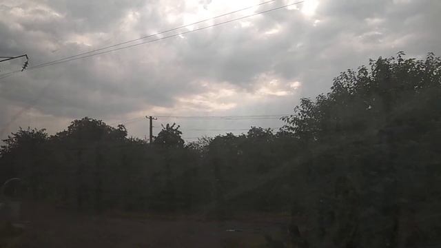 Окрестности и сама станция Казатин. Инной вид. Товарная часть станции. Из окна ТАРПАНА. смотреть онлайн