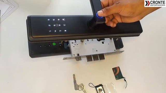 CERRADURA SMART WIFI CON HUELLA DACTILAR Y CINCO PISTONES DE SEGURIDAD, MODELO MAA-8018EX смотреть онлайн