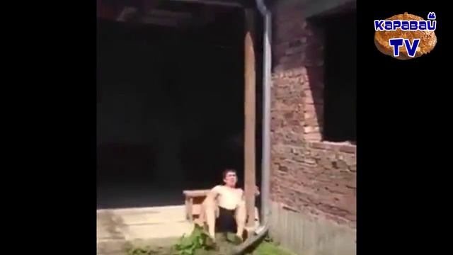 КАРАВАЙTV / ПРИКОЛЫ НА ТУРНИКАХ И БРУСЬЯХ / СОВЕТЫ БЫВАЛОГО / ТЕЛОЧКИ смотреть онлайн