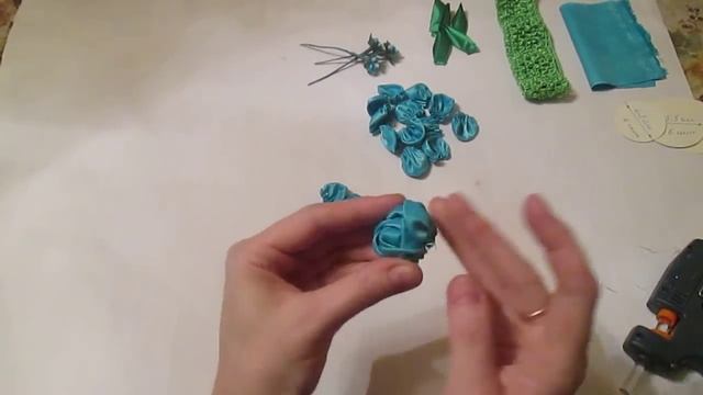 Повязка на голову для девочки своими руками / Цветы из ткани / Елена Шевченко / смотреть онлайн