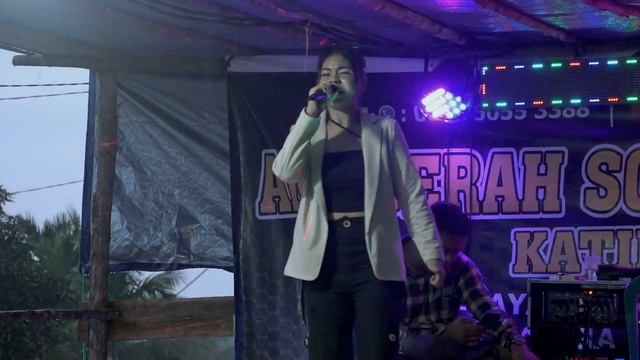 REMIX DAYAK TERBARU | LALA KAMELIA - ELA SINGI - SINGI | LIVE DUSUN TEROBOS смотреть онлайн