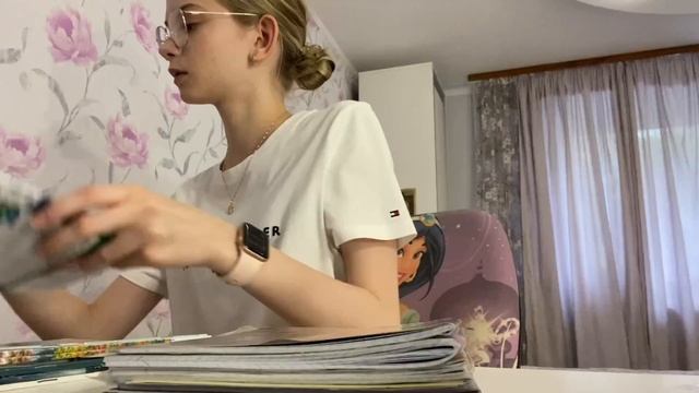 УБОРКА РАБОЧЕГО СТОЛА | Организация На Рабочем Месте | Расхламление смотреть онлайн