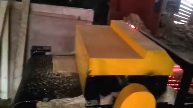 Производим лазерные указатели пропила http://laser-les.ru/ смотреть онлайн