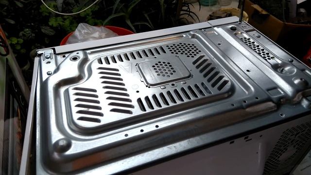 Микроволновка в металлолом. Добываю черный металл, алюминий, медь. Зимние находки. смотреть онлайн