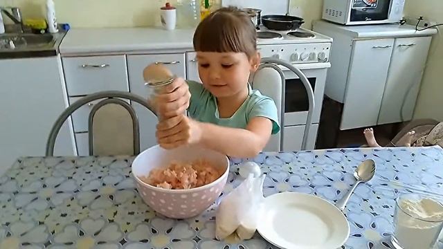 Как приготовить котлеты с рисом. Вкусно и просто! смотреть онлайн