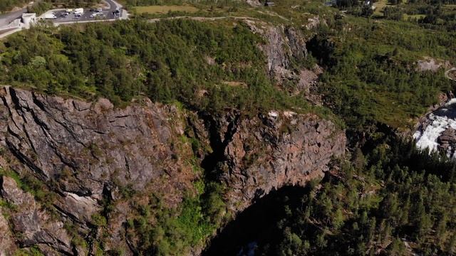 Знакомство с Nærøyfjord(Нёрей-фьорд). Водопады Tvindefossen и Vøringsfossen смотреть онлайн