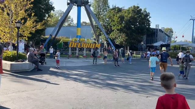 Пробуем новую пиццу из Costco // Парк аттракционов в Америке // Great America // Влог США смотреть онлайн