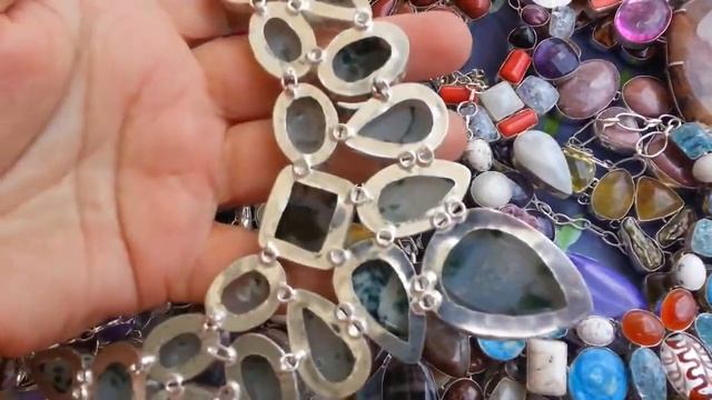? Как разобраться в таком количестве колье с камнями. #крупноеколье смотреть онлайн