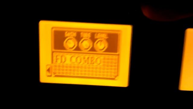 ZOOM G3 CLEAN CHORUS and Fender Twin Simulation PATCH G1on, G5. смотреть онлайн