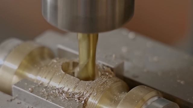How to make this Beautiful Hammer? Making your Own Tools is Rewarding! смотреть онлайн