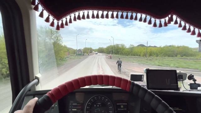 Дальнобой по Азии. Казахстан. Приехали в Караганды. Привезли порошок. смотреть онлайн