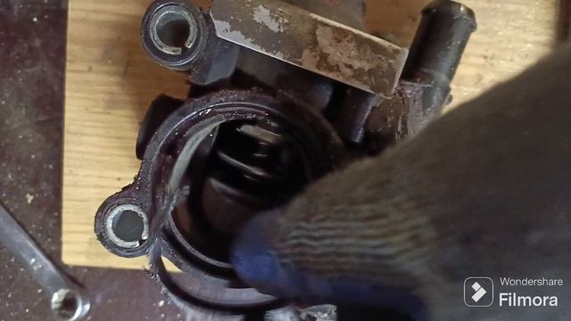 замена корпуса термостата на Ford focus 1 1,8 zetek смотреть онлайн