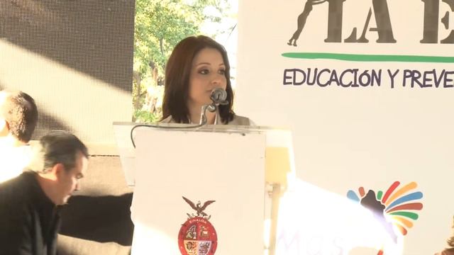 Cámbiame la escuela apoyo a primaria "Valentín Gómez Farías". смотреть онлайн