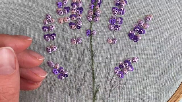 Hand Embroidery: Lavender flowers || Вышивка: Лаванда смотреть онлайн