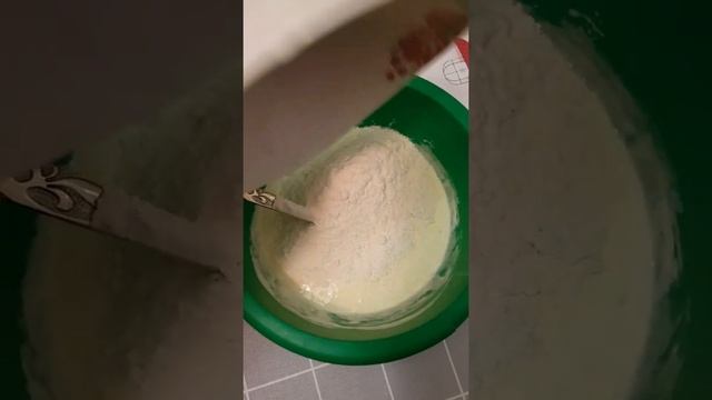 ПИЦЦА На Сковороде С СУШЕНЫМ ЛУКОМ / Лучшая БЫСТРАЯ ПИЦЦА смотреть онлайн