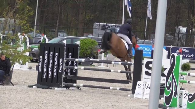 Deja Vue Van Overis 2010 Darco x Caretano смотреть онлайн