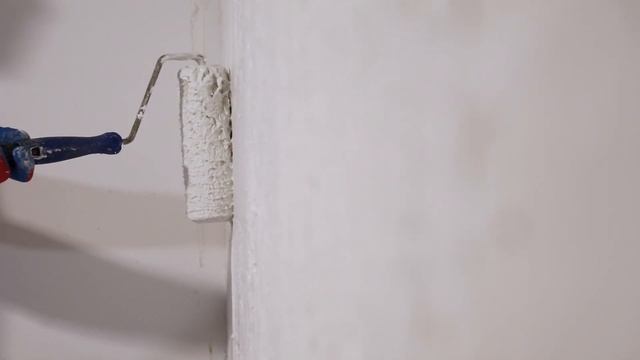 Шпаклевка малярным валиком \ Зачистка шпаклевки под проявочный свет смотреть онлайн