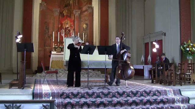 Stamitz: Duet for Violin & Double Bass смотреть онлайн