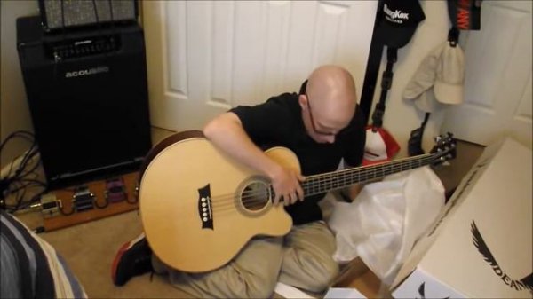 Dean EABC 5-string Acoustic-Electric bass UNBOXING/FIRST IMPRESSIONS!