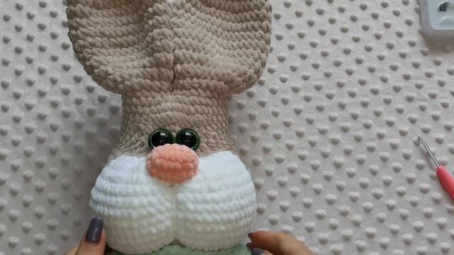 Заяц крючком. Оформление морды смотреть онлайн