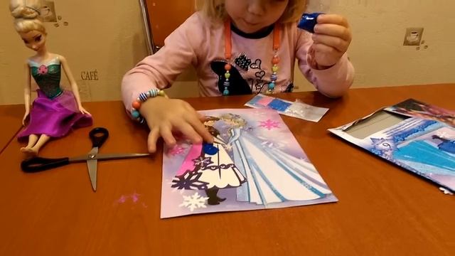 Аппликация из песка Disney "Холодное сердце" - Эльза и Анна. смотреть онлайн
