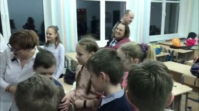 Поздравление классного руководителя с Днем рождения. смотреть онлайн