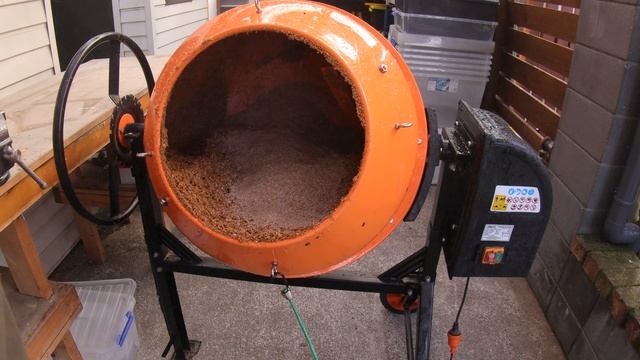 Making Shiitake Substrate With A Concrete Mixer!