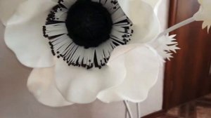 Анемоны из изолона. Ростовые цветы