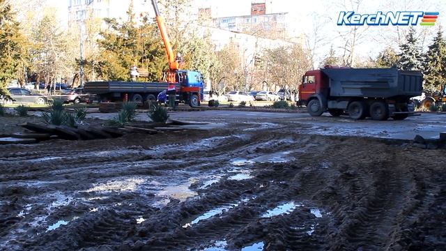 С площади в Аршинцево снимают плитку смотреть онлайн