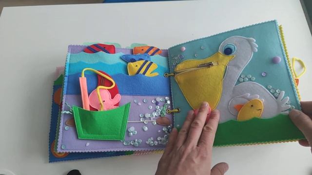 Развивающая мягкая книжка из фетра. Quietbook For Felt