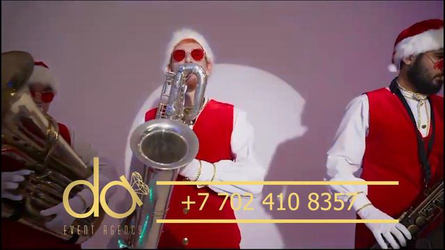 Встречающая группа музыкантов. смотреть онлайн